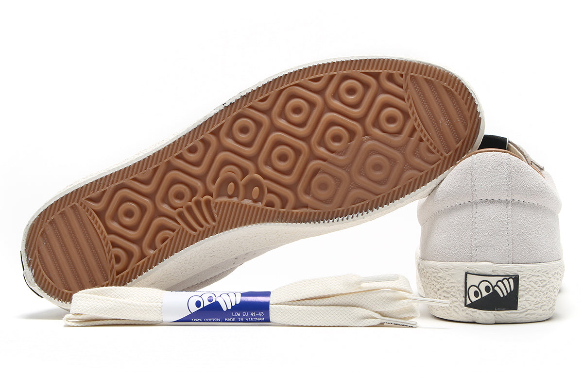 Last Resort AB - VM002 Lo Cap
Color : White / White