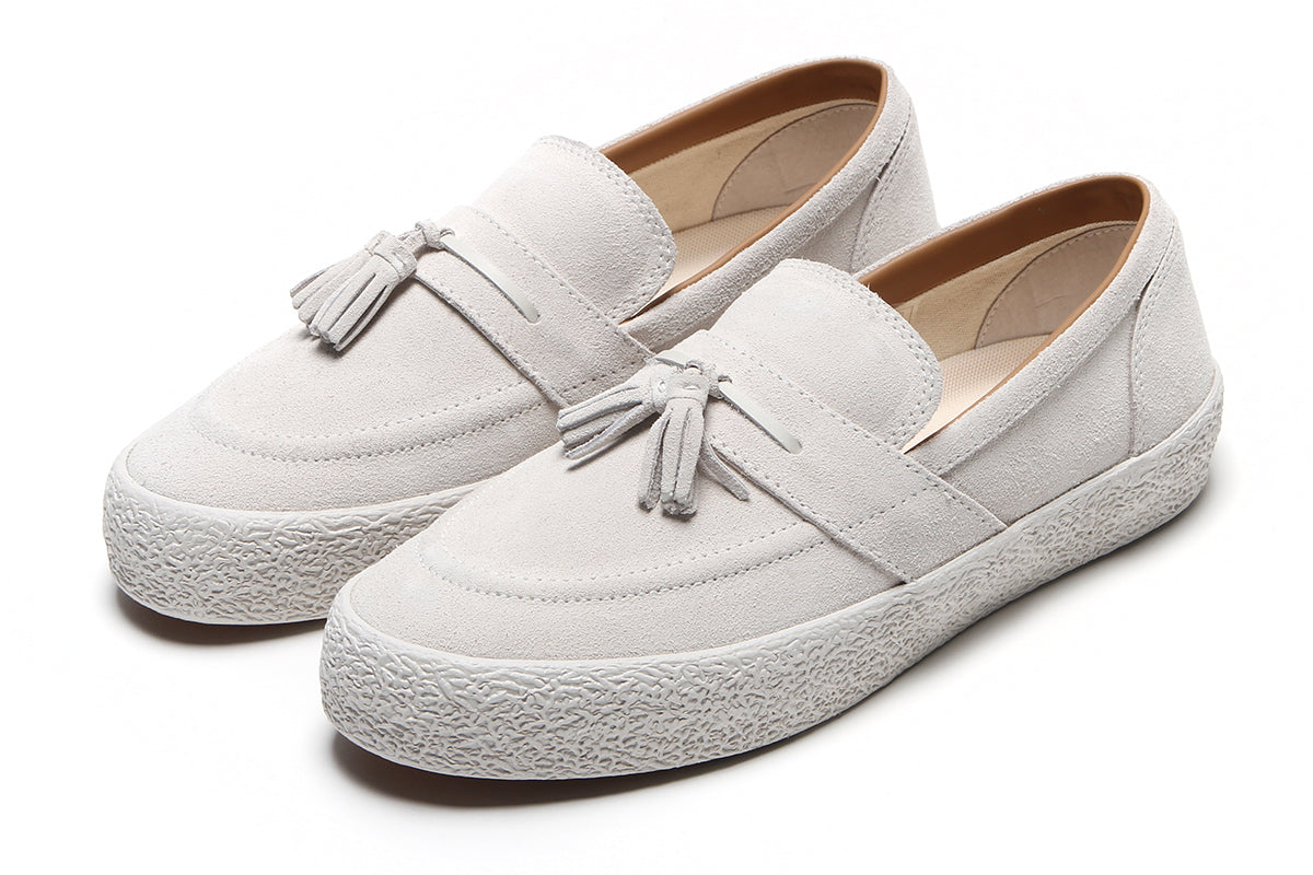 Last Resort AB - VM005 Loafer
Color : White / White