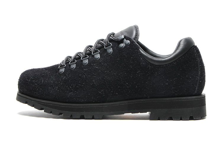 Merrell - Wilderness 1TRL
Style # J2007683
Color : Black