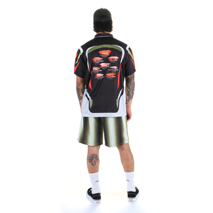 Metalwood - Digital Hombre Shorts
Color : Green

Metalwood - Arowana Sport Polo
Color : Black