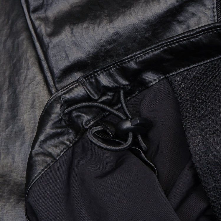Metalwood - Oasis Parka
Color : Black