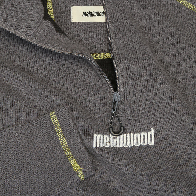 Metalwood - Contrast Stitch Pullover
Color : Charcoal