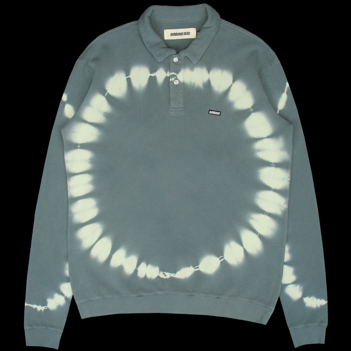 Metalwood - Mini Metal Logo Thermal Polo
Color : Marine