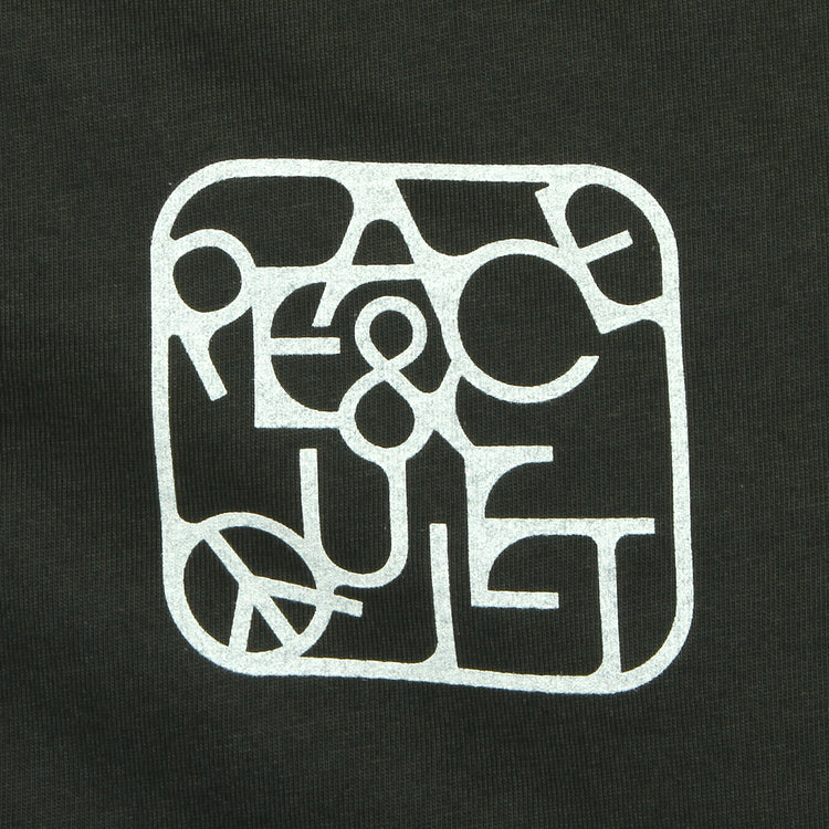 MOPQ - Scramble T-Shirt
Color : Forest