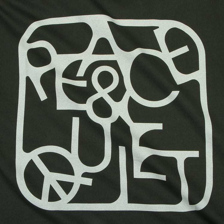 MOPQ - Scramble T-Shirt
Color : Forest