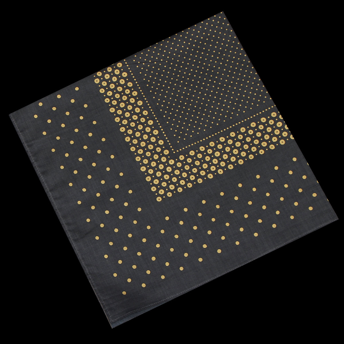Nanamica - Bandana
Style # S26FQ069U
Color : Black