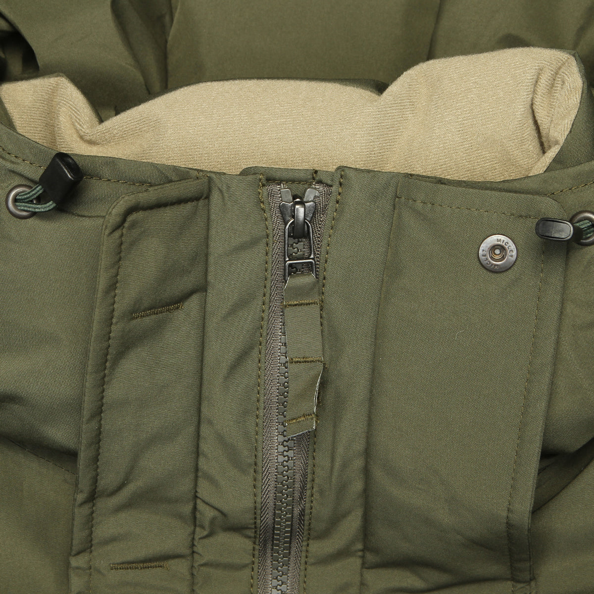 Nanamíca | Gore-Tex Down Coat
Color : Khaki Green