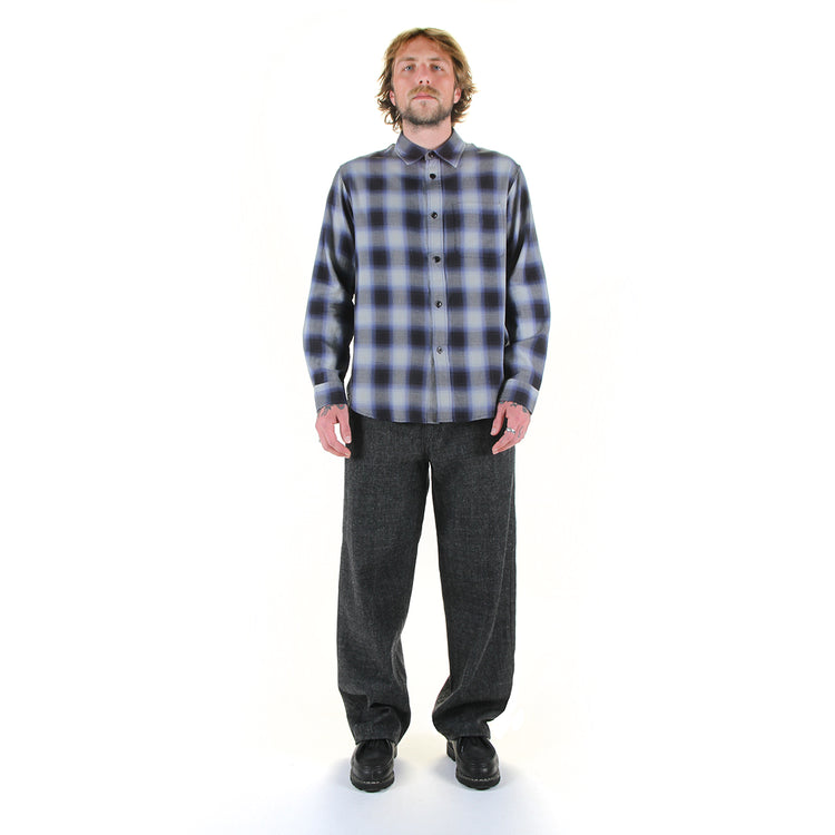 Nanamica - Selvage Denim Pants
Style # S25SC083U
Color : Black
