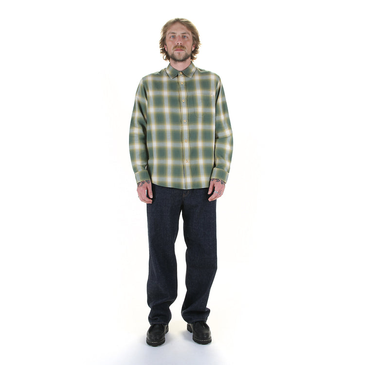 Nanamica - Selvage Denim Pants
Style # S25SC083U
Color : Indigo
