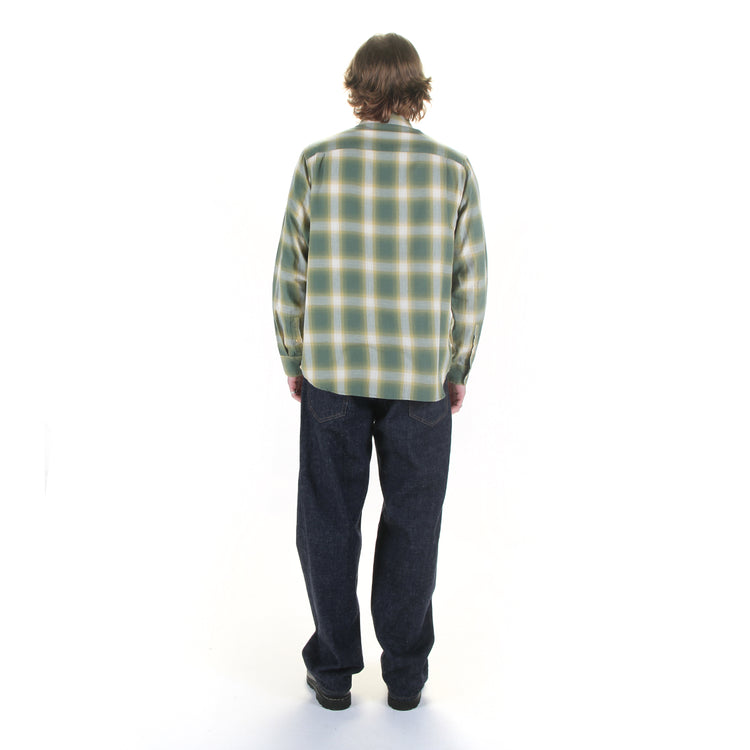 Nanamica - Selvage Denim Pants
Style # S25SC083U
Color : Indigo