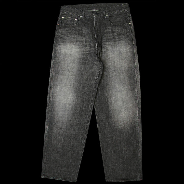 Nanamica - Selvage Denim Pants
Style # S25SC084U
Color : Vintage Black