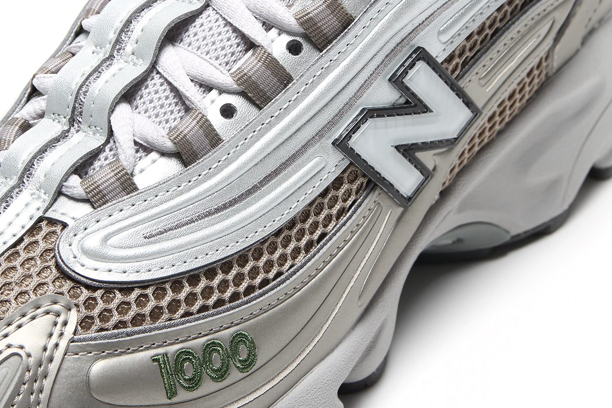 New Balance - 1000
Style # M1000N
Color : Arid Stone / Light Silver Metallic / Dark Alpine Green