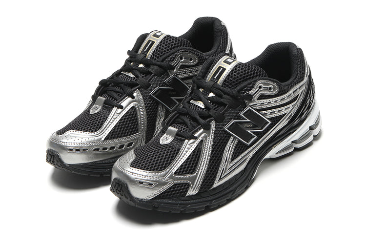 New Balance - 1906R
Style # U1906RCF
Color : Black / Dark Silver Metallic / Gold Metallic