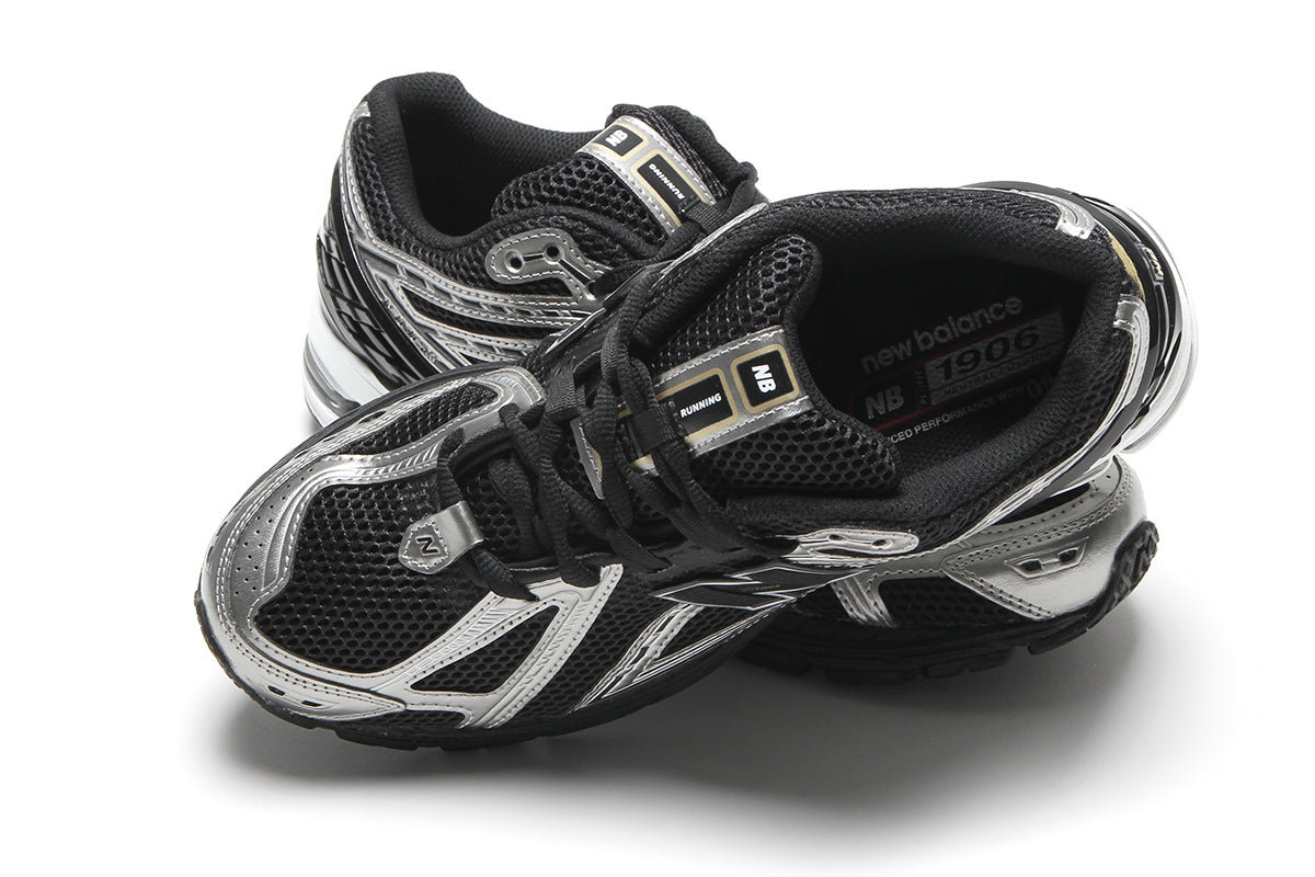 New Balance - 1906R
Style # U1906RCF
Color : Black / Dark Silver Metallic / Gold Metallic