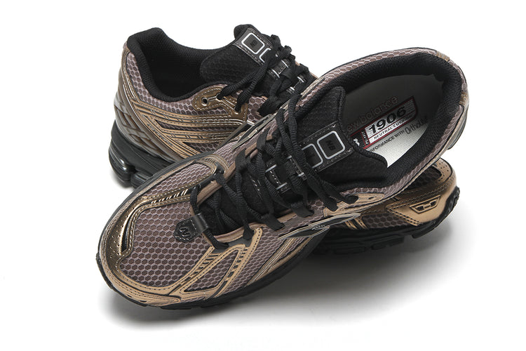 New Balance - 1906R
Style # U1906RCJ
Color : Mushroom / Black