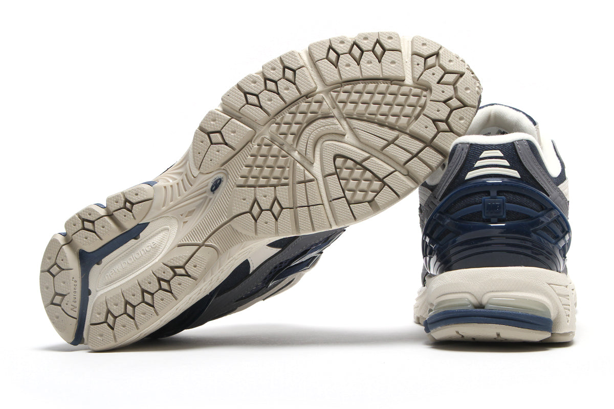 New Balance - 1906 Utility
Style # U19064UM
Color : Navy / Timberwolf