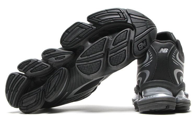 New Balance - Abzorb 2000
Style # U20008LL
Color : Black / Silver Metallic
