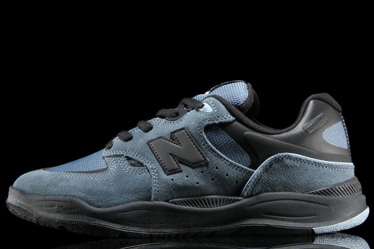 New Balance Numeric - 1010
Style # UN1010D
Color : Shadow Blue / Black