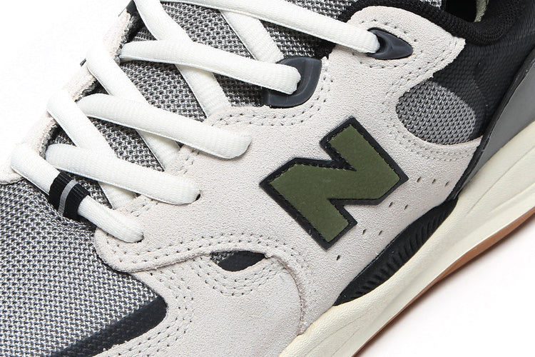 New Balance Numeric - 1010
Style # UN1010B
Color : Sea Salt / Dark Olivine