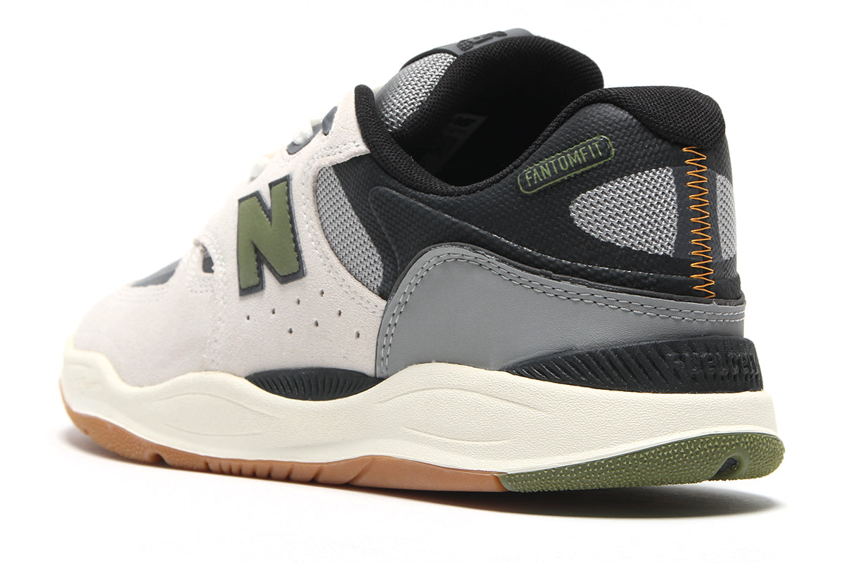 New Balance Numeric - 1010
Style # UN1010B
Color : Sea Salt / Dark Olivine