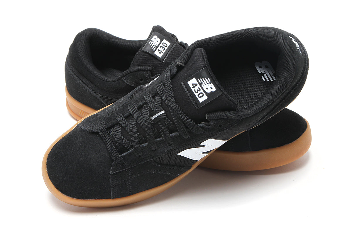 New Balance Numeric - 430
Style # NM430BLG
Color : Black / White / Gum