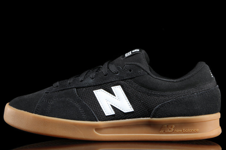New Balance Numeric - 430
Style # NM430BLG
Color : Black / White / Gum