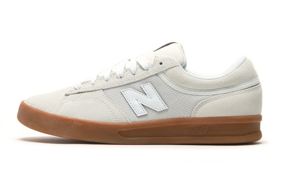 New Balance Numeric - 430
Style # NM430SSG
Color : Sea Salt / Gum