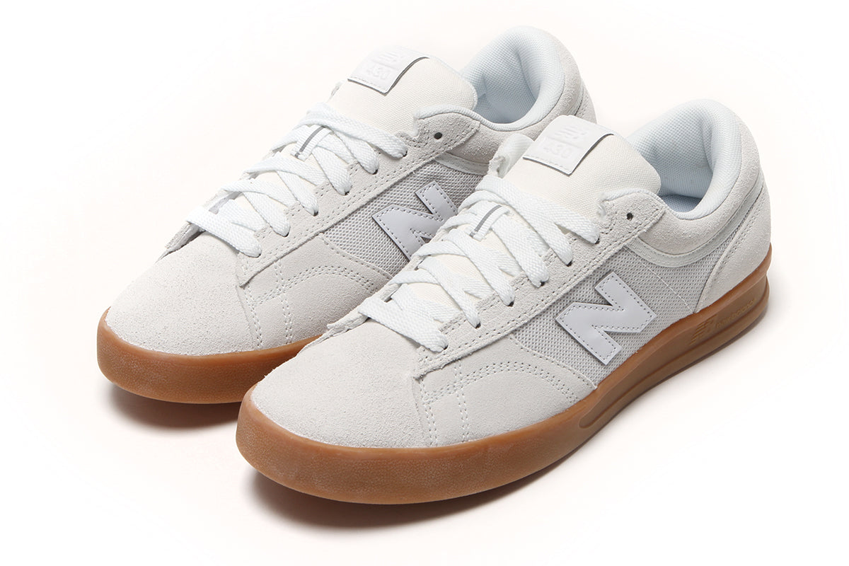 New Balance Numeric - 430
Style # NM430SSG
Color : Sea Salt / Gum