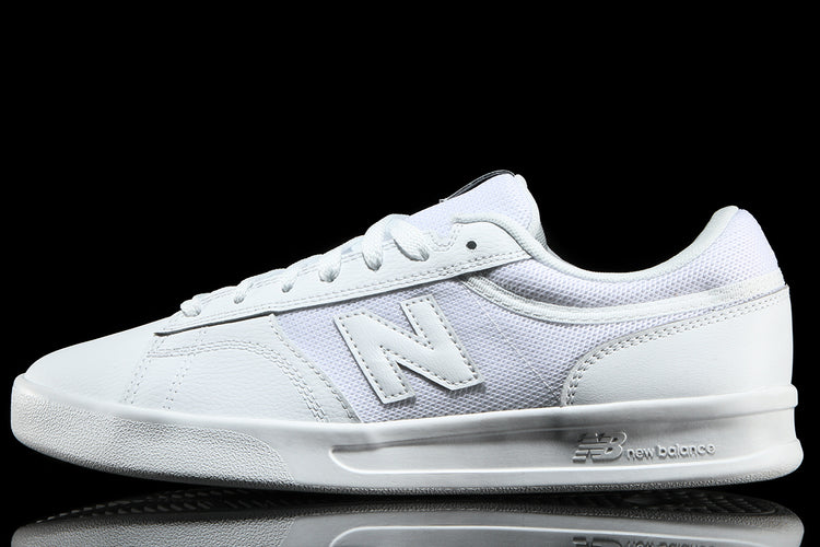 New Balance Numeric - 430
Style # NM430WII
Color : White