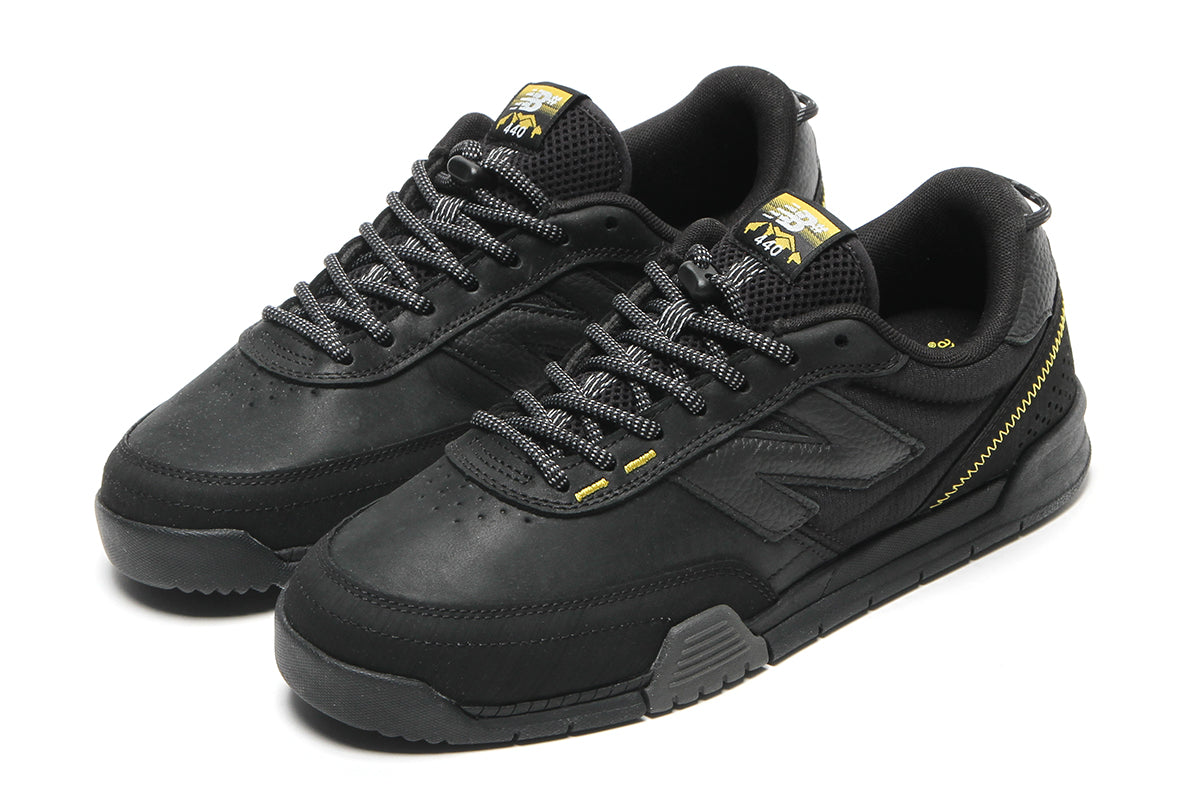 New Balance Numeric - 440Wv2 Wide
Style # UN440WAB
Color : Black / Happy Yellow
