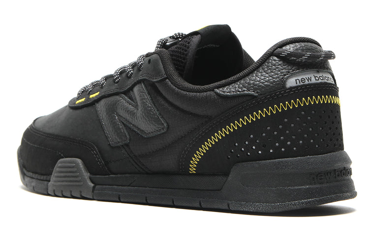 New Balance Numeric - 440Wv2 Wide
Style # UN440WAB
Color : Black / Happy Yellow