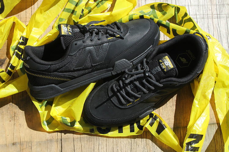 New Balance Numeric - 440Wv2 Wide
Style # UN440WAB
Color : Black / Happy Yellow