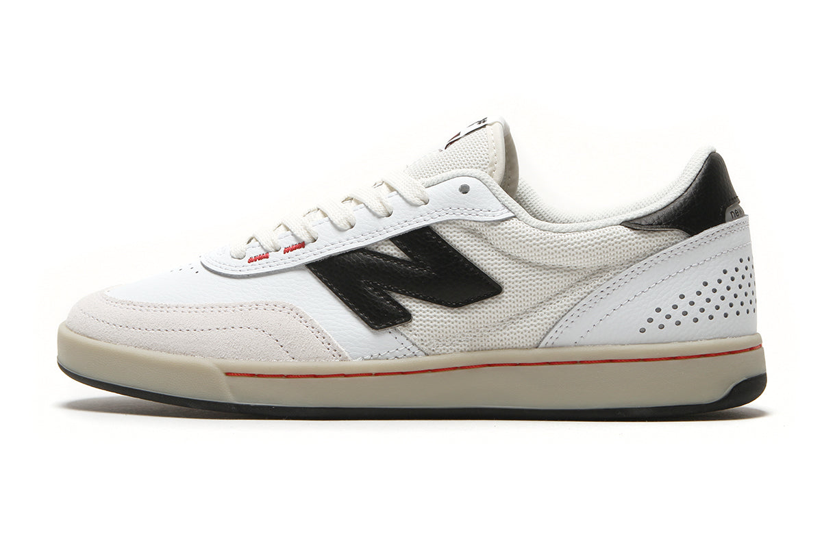 New Balance Numeric - 440 V2
Style # NM440NO2
Color : White / Black