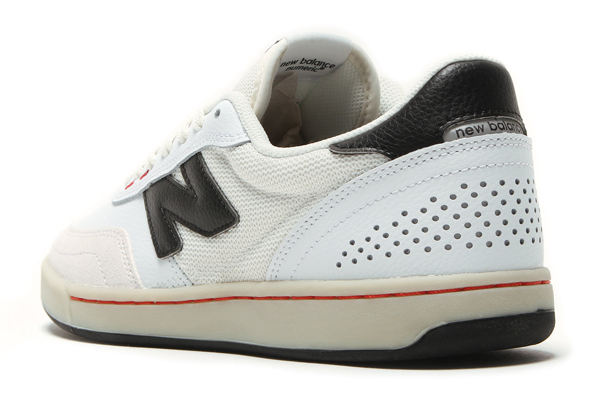 New Balance Numeric - 440 V2
Style # NM440NO2
Color : White / Black
