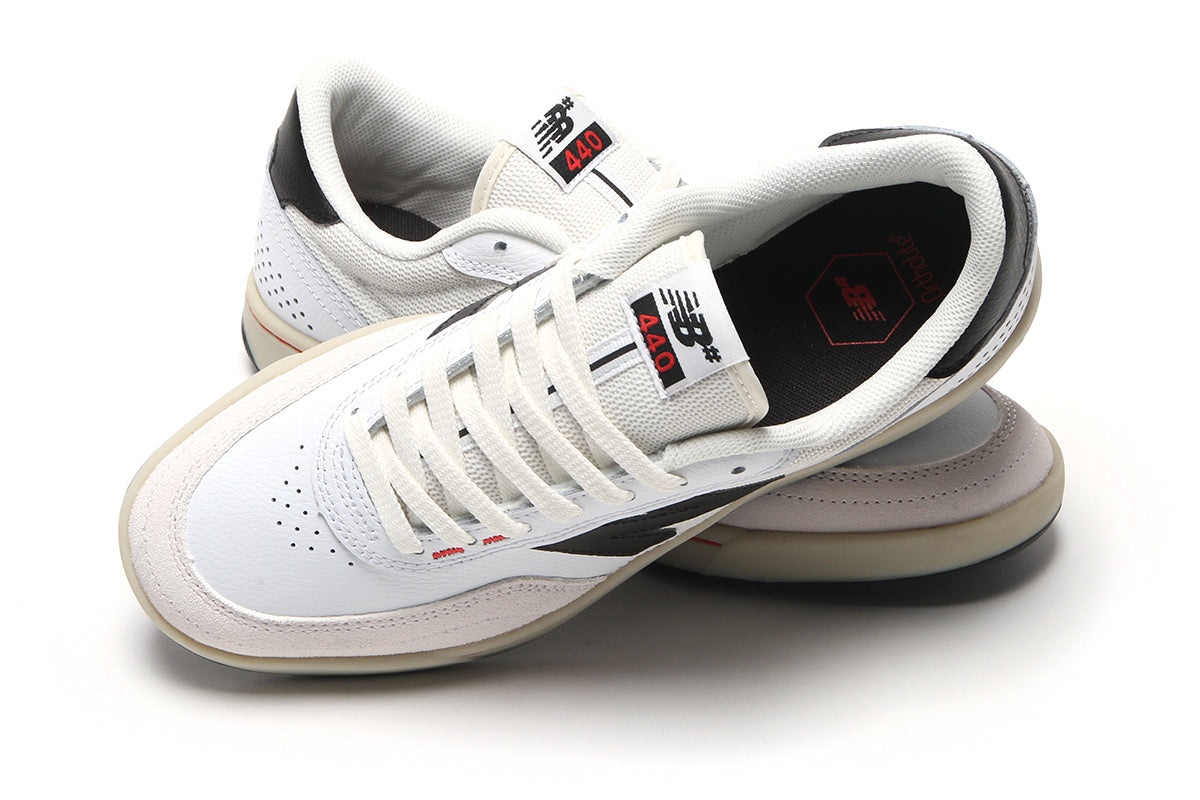 New Balance Numeric - 440 V2
Style # NM440NO2
Color : White / Black
