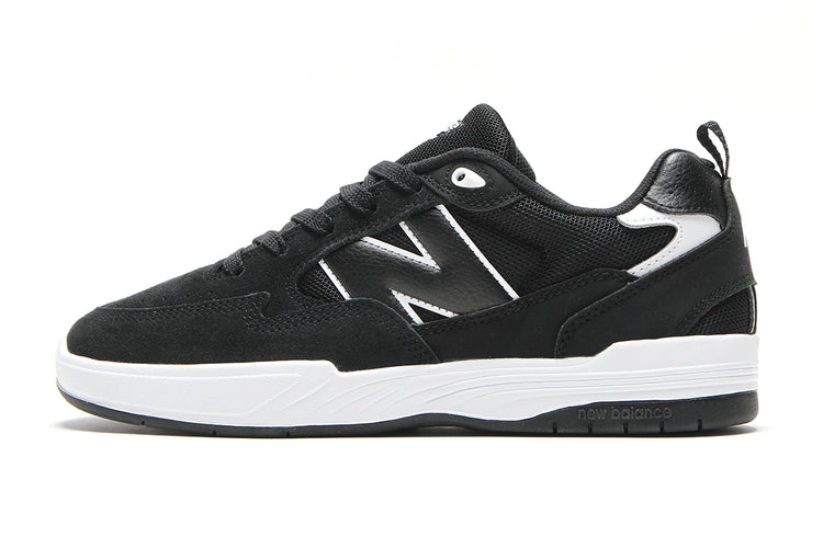 New Balance Numeric - 808 Lite
Style # NM808LBW
Color : Black / White