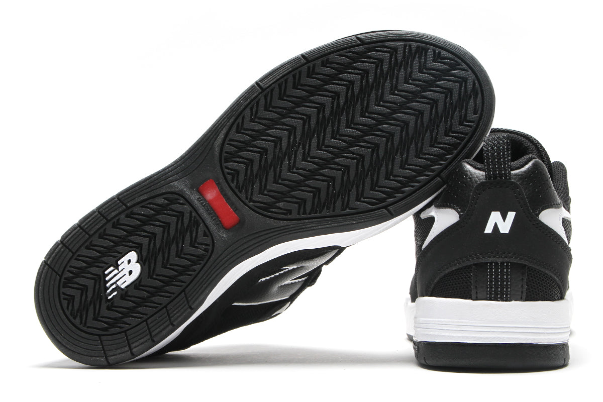 New Balance Numeric - 808 Lite
Style # NM808LBW
Color : Black / White