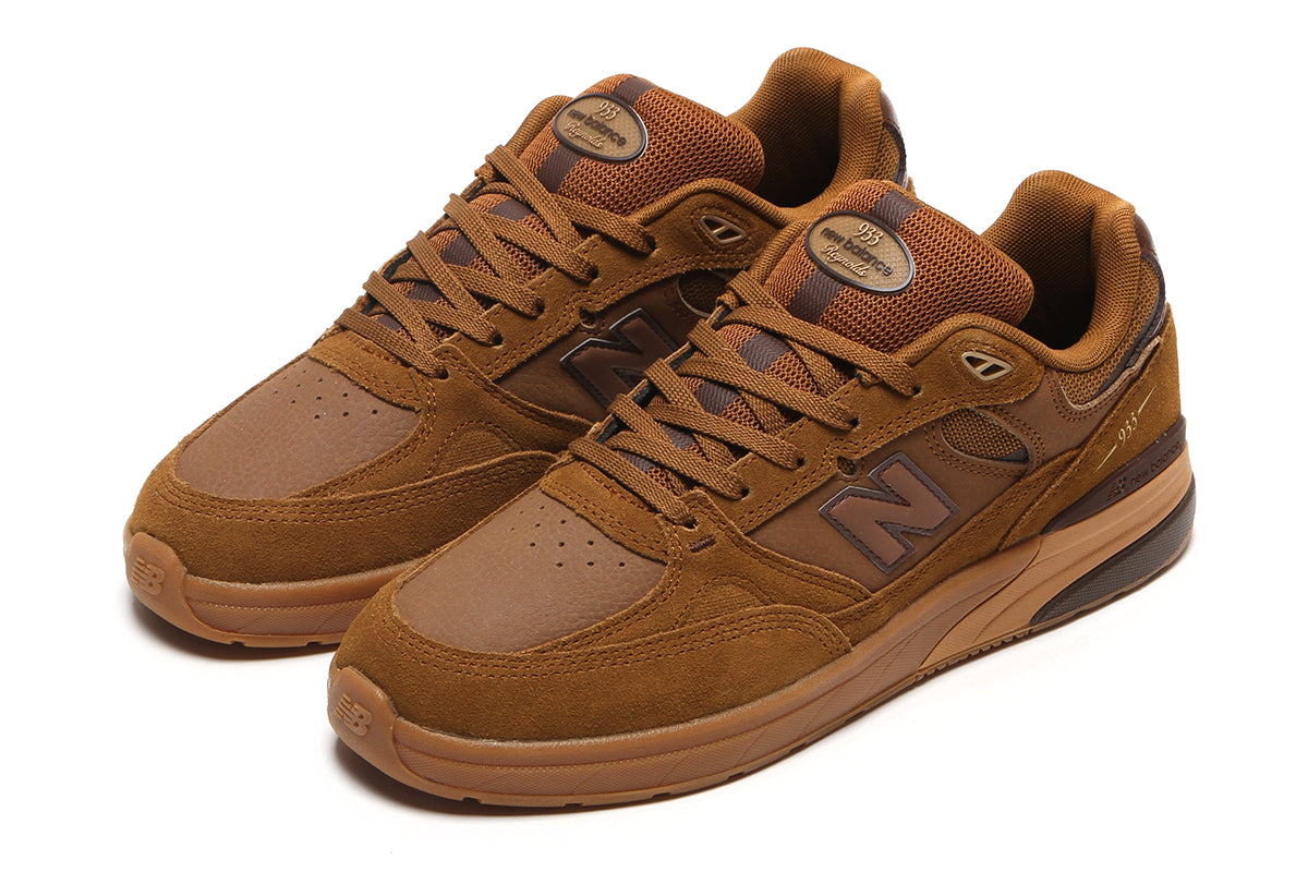 New Balance Numeric - 933
Style # UN933LRO
Color : Breakfast Tea / Pumpernickel