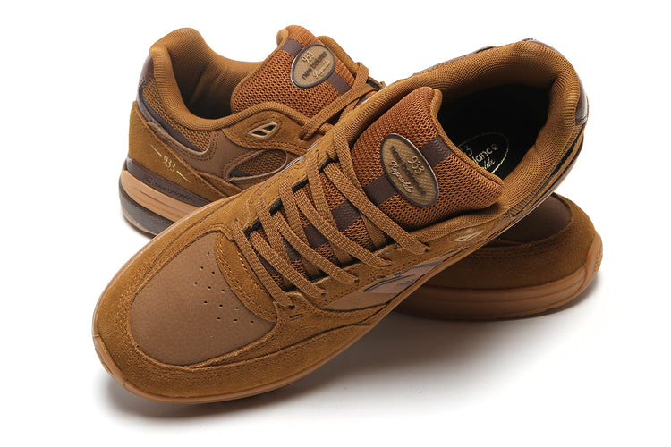 New Balance Numeric - 933
Style # UN933LRO
Color : Breakfast Tea / Pumpernickel