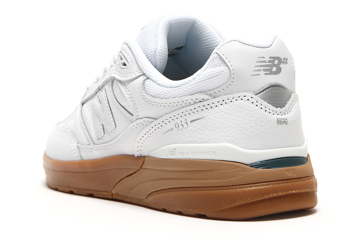 New Balance Numeric - 933
Style # UN933WWB
Color : White
