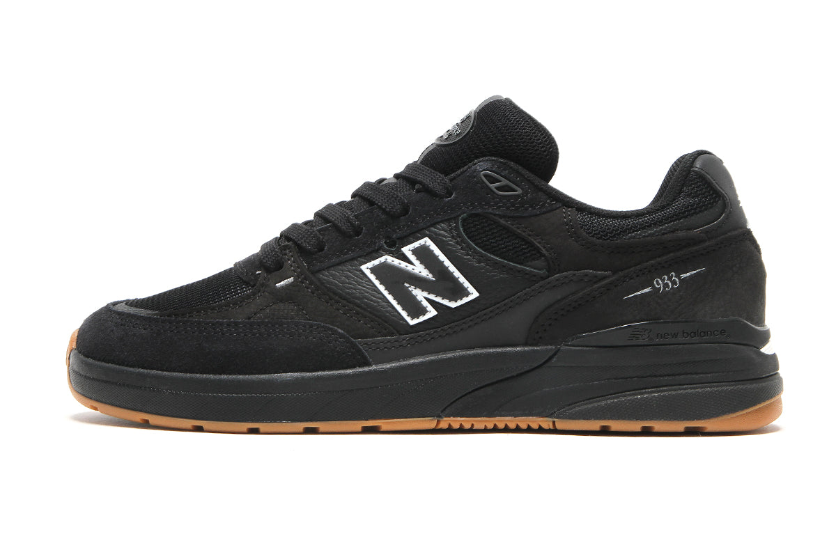 New Balance Numeric - 933
Style # NM933NAP
Color : Black