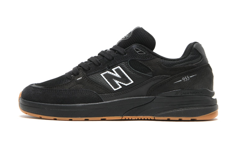 New Balance Numeric - 933
Style # NM933NAP
Color : Black