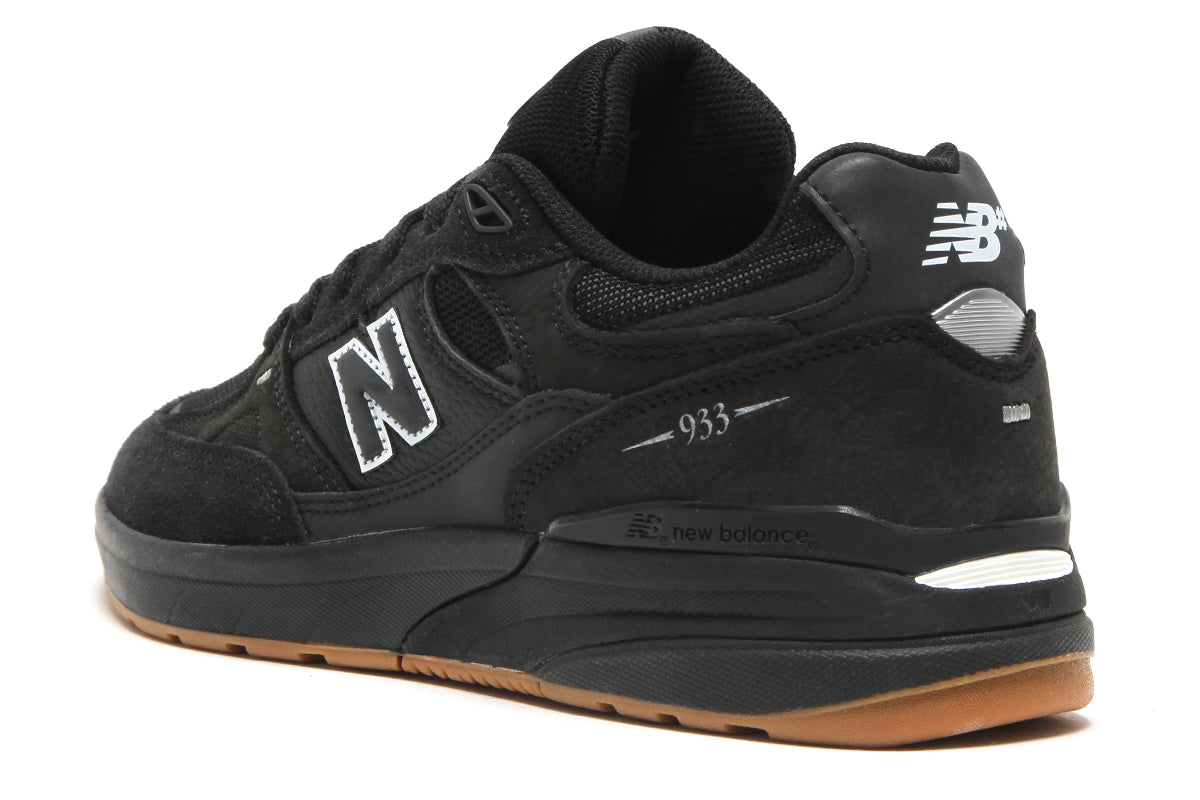 New Balance Numeric - 933
Style # NM933NAP
Color : Black