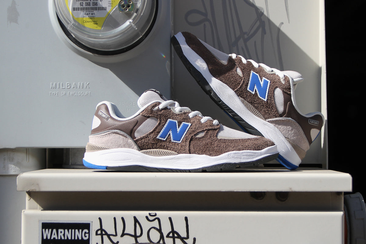 New Balance Numeric | 1010
Style # NM1010SV
Color : Grey / Blue