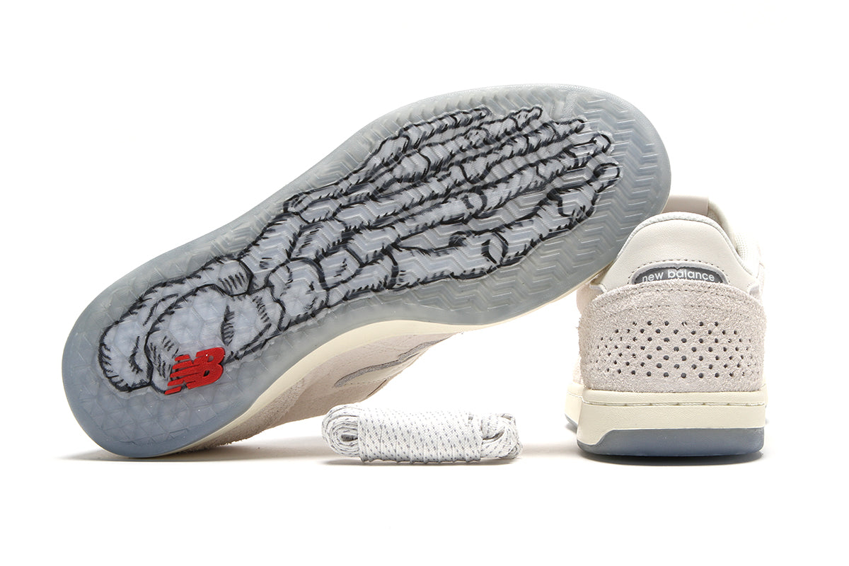 New Balance Numeric - 440v2 x Challenger
Style # NM440CH2
Color : Sea Salt