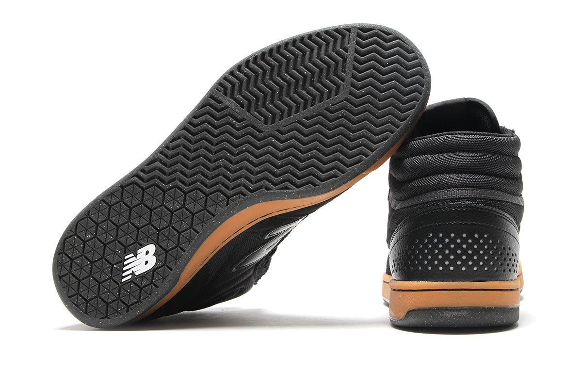 New Balance Numeric - 440 High V2
Style # NM440HZ2
Color : Black / Gum
