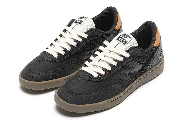 New Balance Numeric - 440 Low V2
Style # NM440JS2
Color : Black