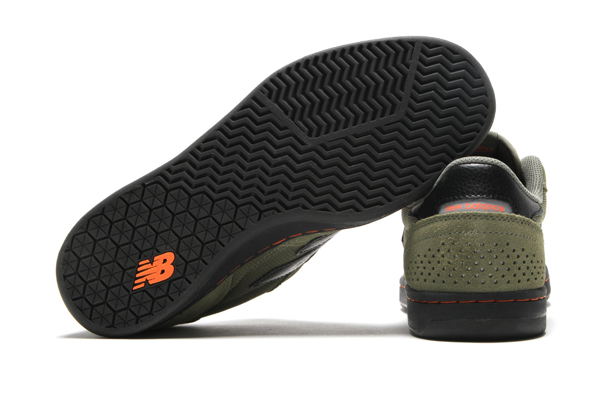 New Balance Numeric - 440 Low V2
Style # NM440NL2
Color : Dark Olivine / Black