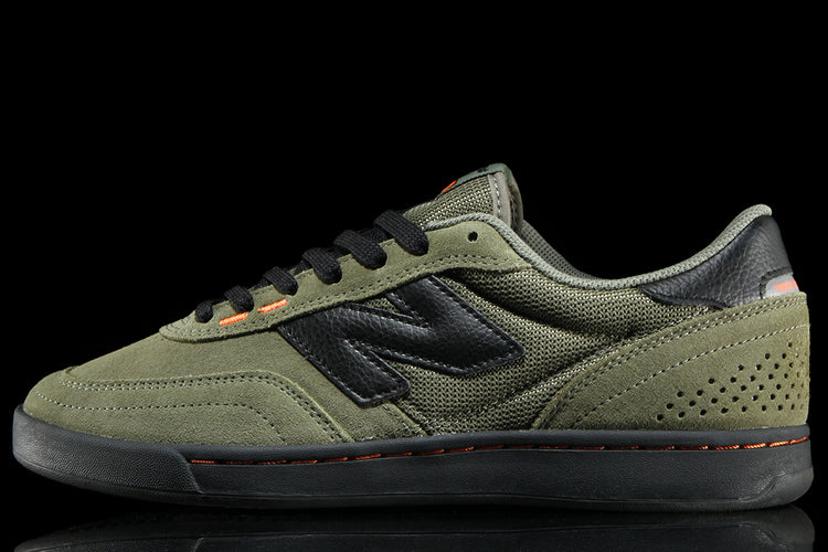 New Balance Numeric - 440 Low V2
Style # NM440NL2
Color : Dark Olivine / Black