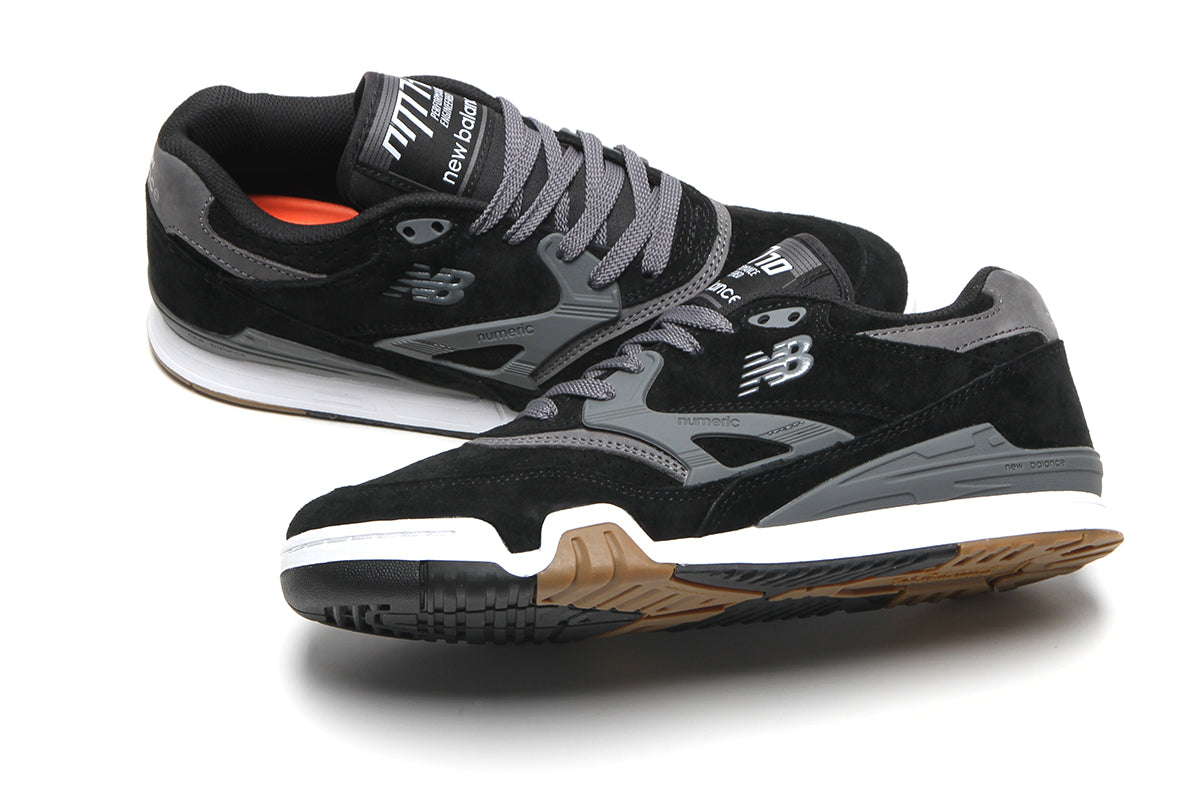 New Balance Numeric - 770
Style # NM770YZZ
Color : Black / Grey